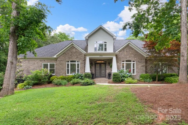 206 Oxford Place Drive sold home in Oxford Place, Fort Mill, SC