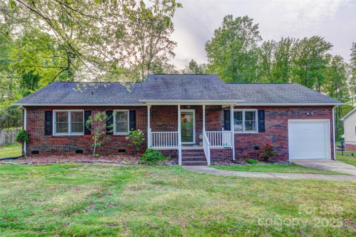 221 Delview Drive sold home in Delview Acres, Cherryville, NC
