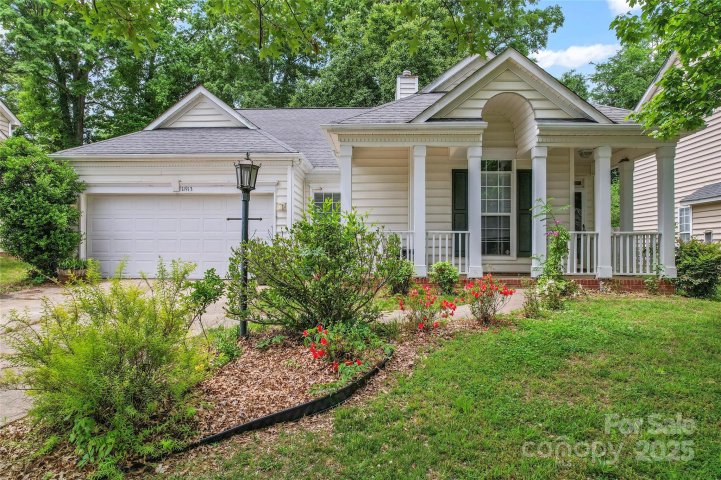 11913 Little Stoney Court sold home in Robyns Glen, Charlotte, NC