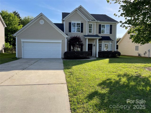 10923 Amherst Glen Drive sold home in Wyndham Place, Charlotte, NC