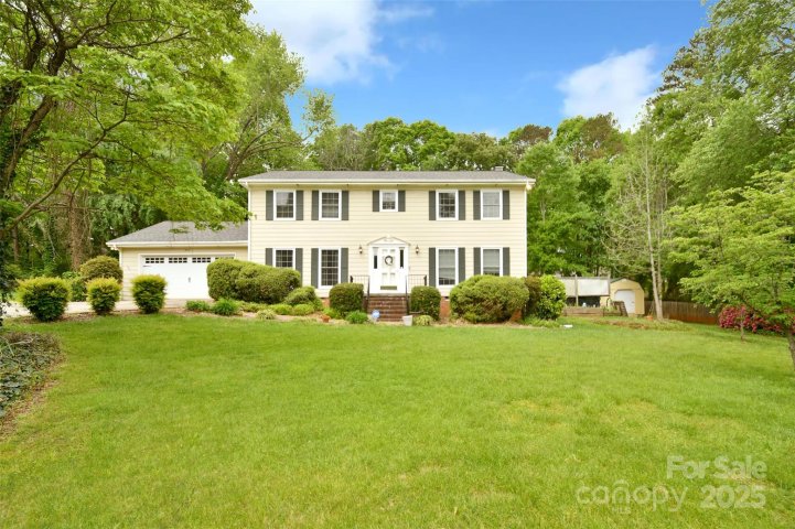 202 Brookmeade Drive sold home in Brookmeade, Statesville, NC