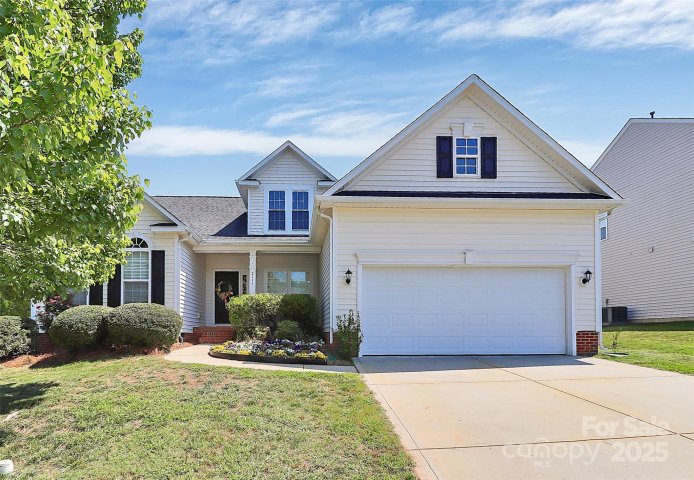 2111 Savoy Place sold home in Glen Laurel, Fort Mill, SC