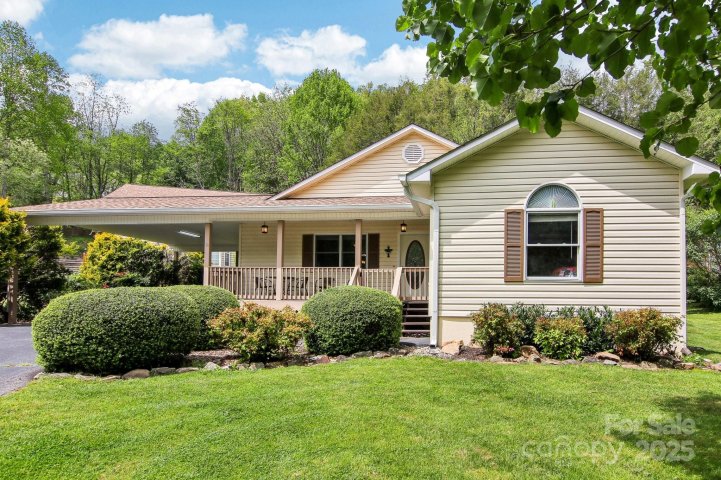 53 Garden Court sold home in Valley Creek Run, Maggie Valley, NC