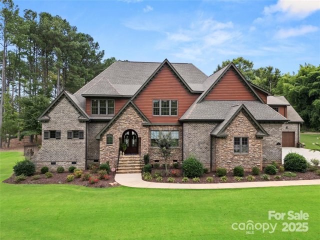 664 Bellegray Road sold home in Irongate, Clover, SC
