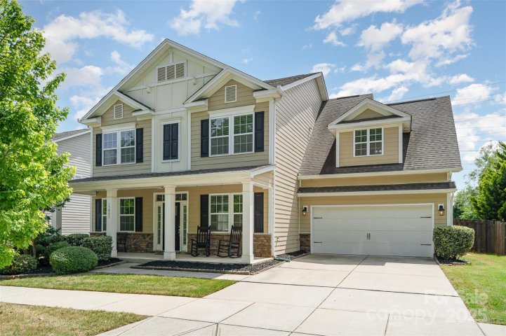 15807 Foreleigh Road sold home in Arbormere, Huntersville, NC
