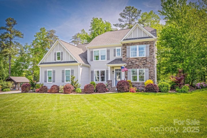 3992 Blue Dory Lane sold home in Eastwind Cove, Denver, NC