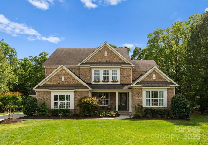 1410 Smoketree Court sold home in Weddington Trace, Waxhaw, NC
