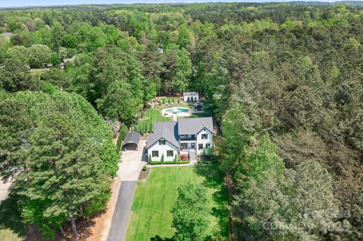317 Marietta Road sold home in Beacon Pointe, Mooresville, NC