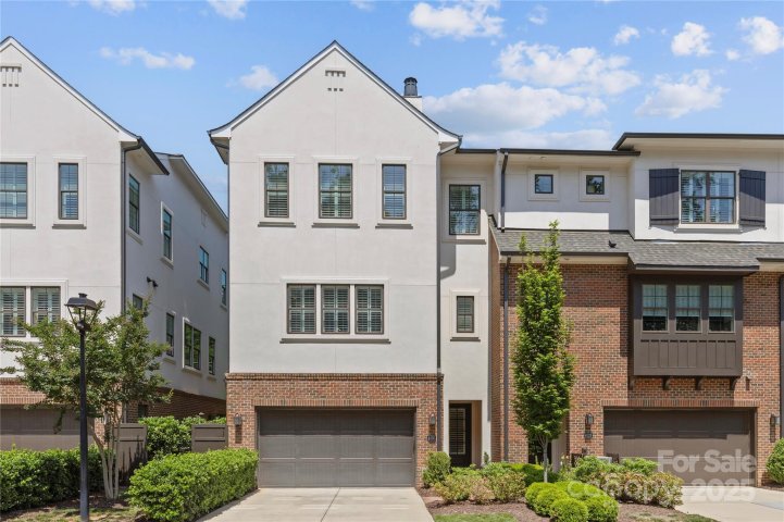 4030 City Homes Place sold home in SouthPark City Homes, Charlotte, NC