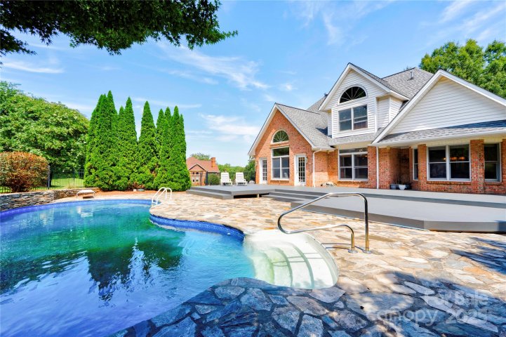 504 Johnsfield Road sold home in Johnsfield, Shelby, NC