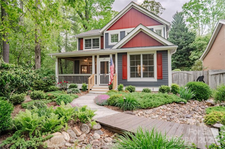 24 Stepping Stone Lane sold home in Highland Lake, Flat Rock, NC