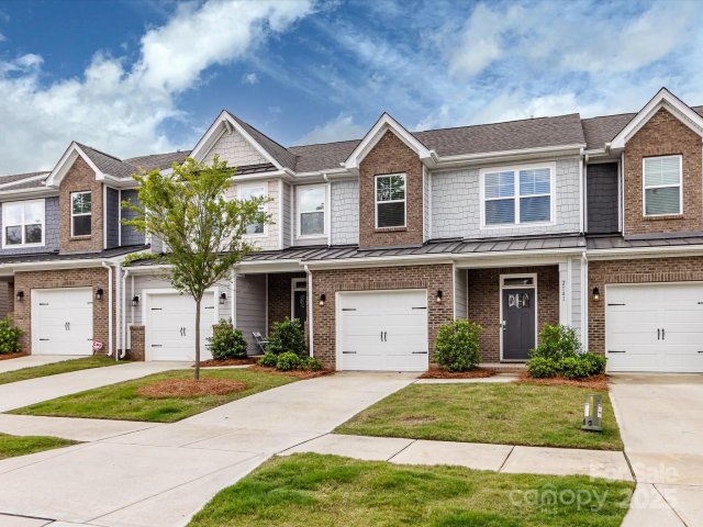 2141 Bexar Trail sold home in The Townhomes at McKee Glen, Matthews, NC