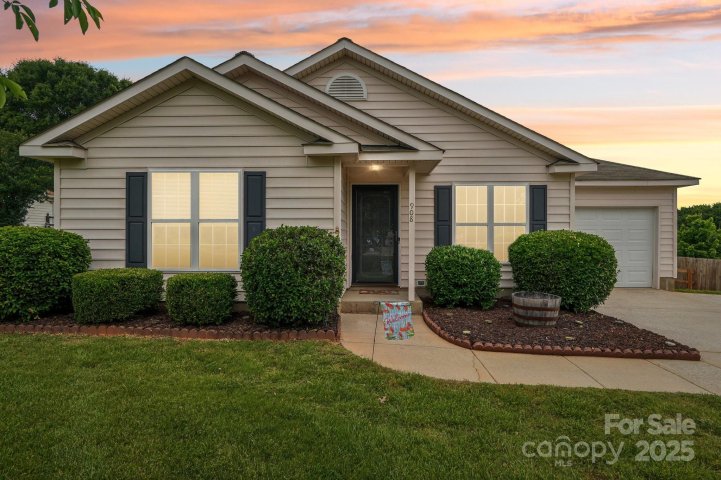 908 Dairy Meadow Court sold home in Barbee Farms, Monroe, NC