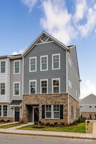 330 Armour Street 46 sold home in Davidson Walk, Davidson, NC