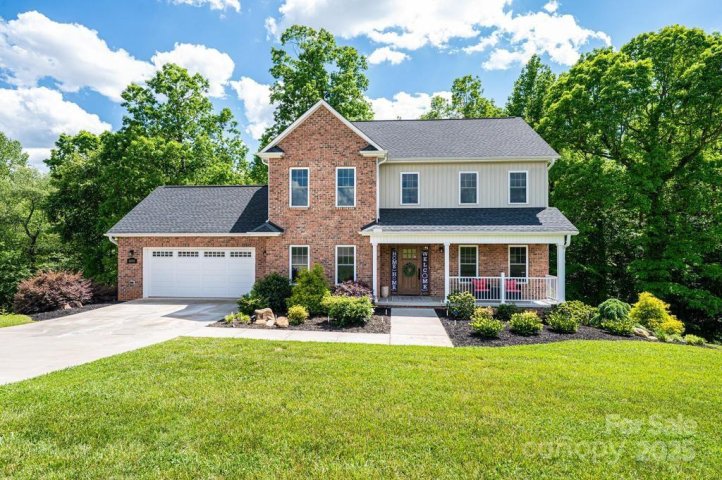 5173 S Oak Circle sold home in Twin Oaks, Granite Falls, NC