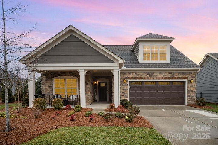 687 Poplar View Drive sold home in Courtyards on Poplar Tent, Concord, NC