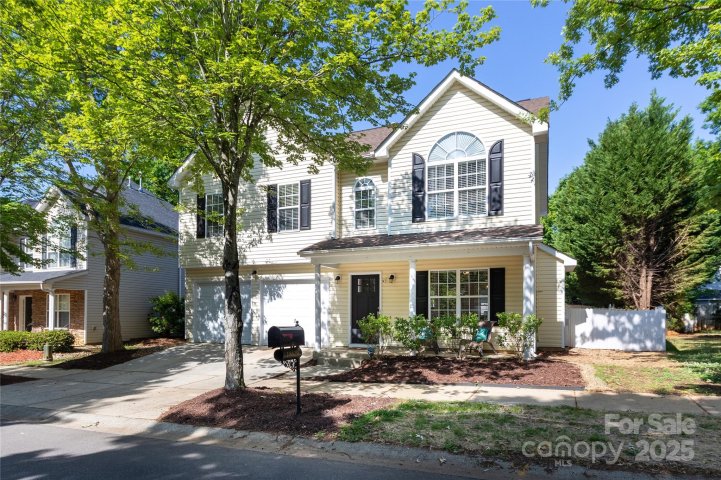 18629 Coachmans Trace sold home in Glenridge, Cornelius, NC