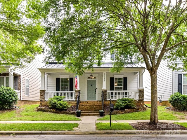 10515 Royal Winchester Drive sold home in Ardrey Crest, Charlotte, NC