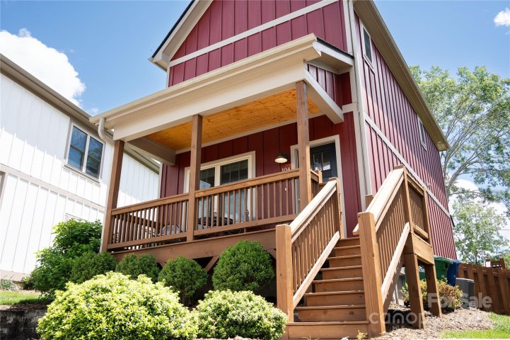 104 Wheeler Road sold home in Barkley Terrace, Weaverville, NC