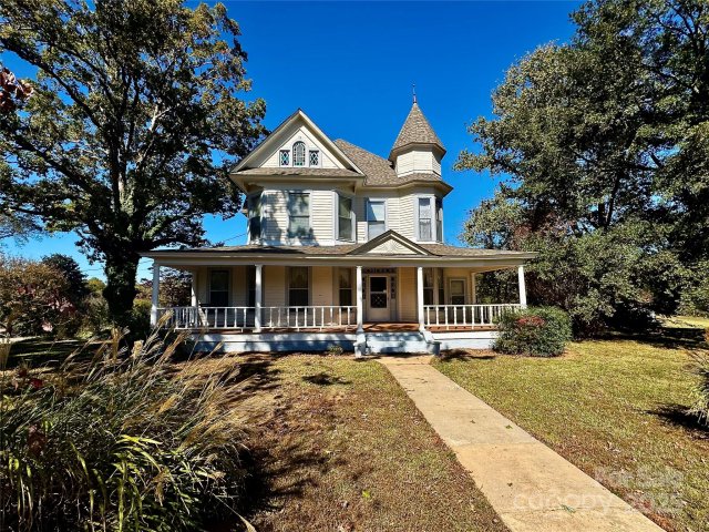 A home in Lakeview Acres, Valdese