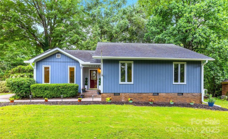 13446 Idlefield Lane sold home in Idlewood, Matthews, NC