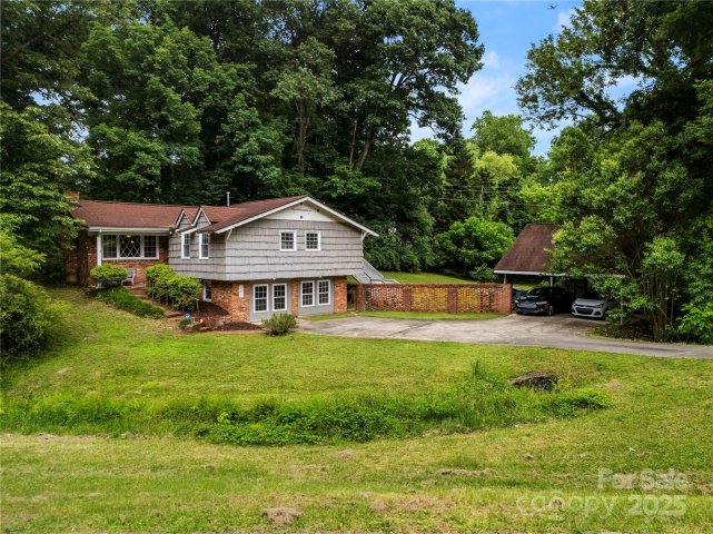 607 Coulwood Drive sold home in Coulwood, Charlotte, NC