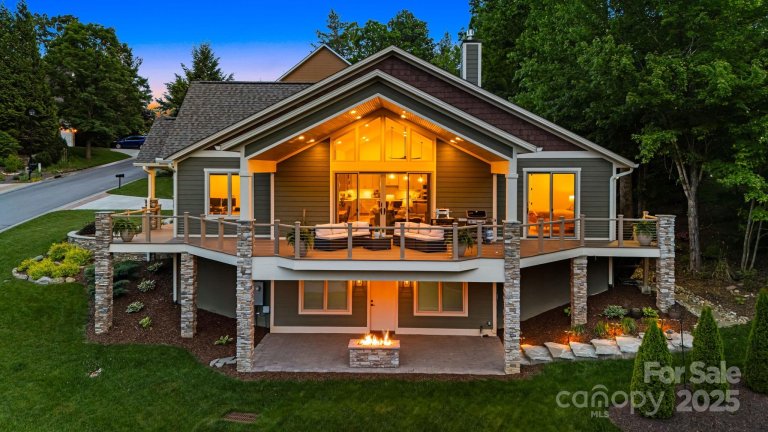 15 Ledgestone Drive sold home in Ledgestone, Fairview, NC