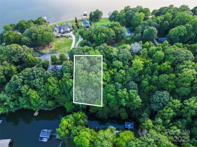 Lot 27 Laurel Cove Road sold home in Laurel Cove, Statesville, NC