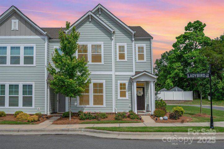 355 Ladybird Lane sold home in Chadwick Park, Pineville, NC