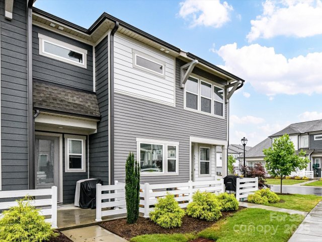 5811 Mantle Way sold home in Pennant Square, Kannapolis, NC