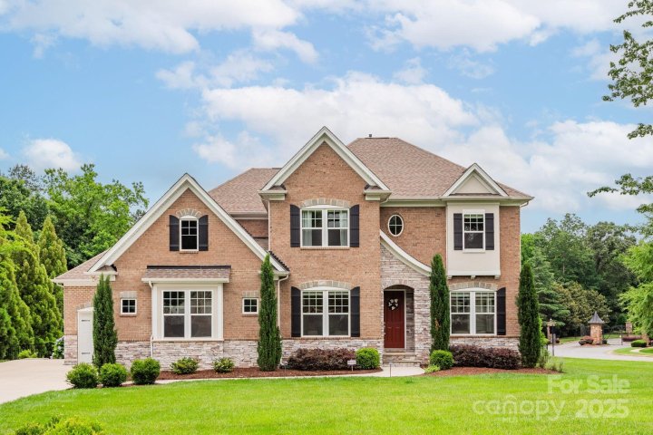 3009 Ocaso Court sold home in Quintessa, Matthews, NC