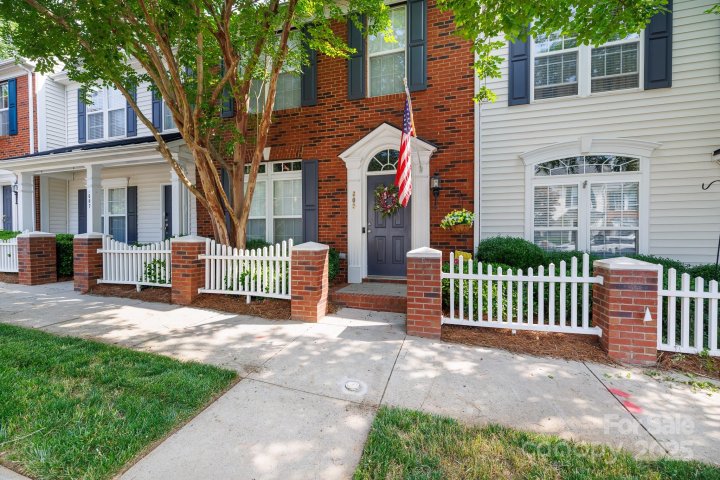 609 Atherton Way sold home in Manchester Village, Rock Hill, SC