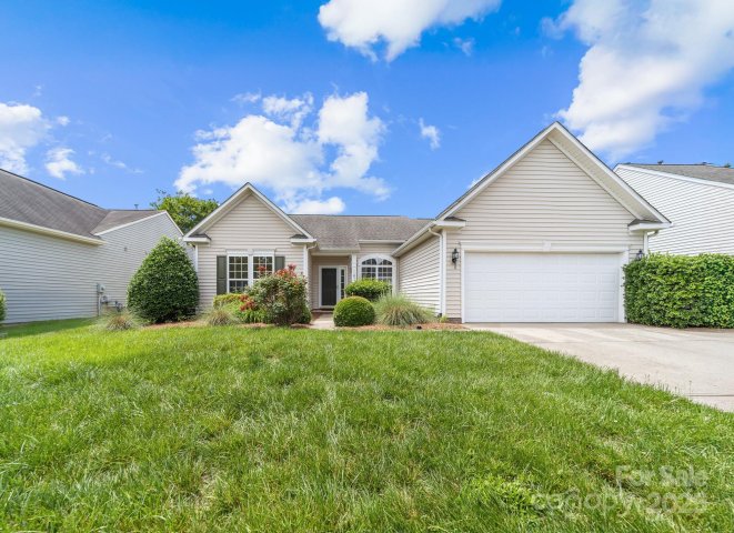 1107 Rachel Anne Drive sold home in South Point Ridge, Belmont, NC