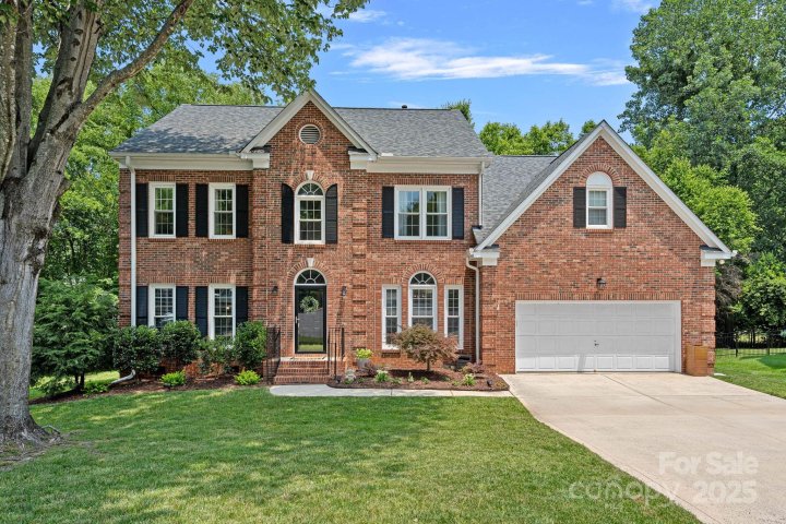 19746 Valiant Way sold home in Blue Stone Harbor, Cornelius, NC