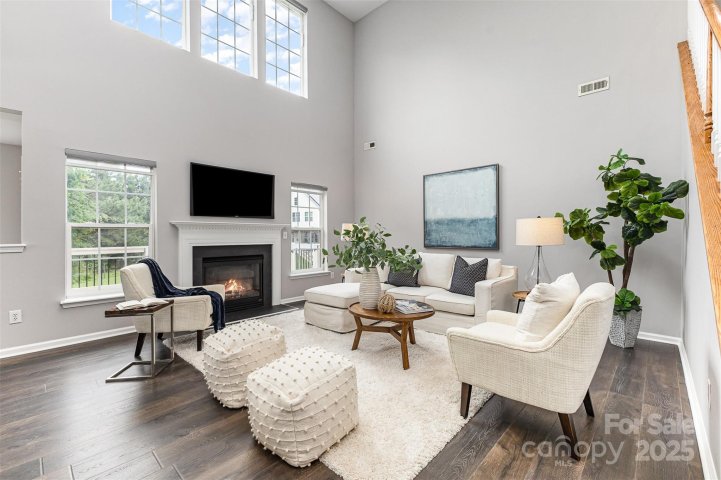 10198 Tintinhull Drive sold home in Clairemont, Indian Land, SC