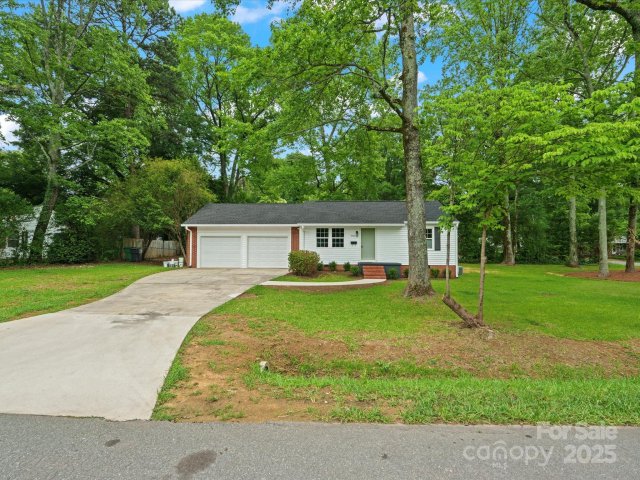 4126 Howie Circle sold home in Howie Acres, Charlotte, NC
