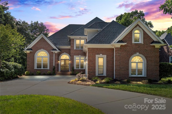4740 Myers Lane sold home in Bradford Park, Harrisburg, NC