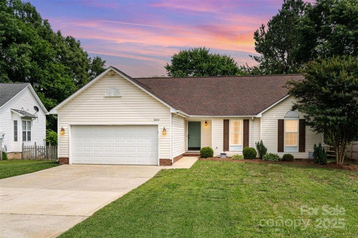 5843 Timber Falls Place sold home in Ridge Crossing, Concord, NC