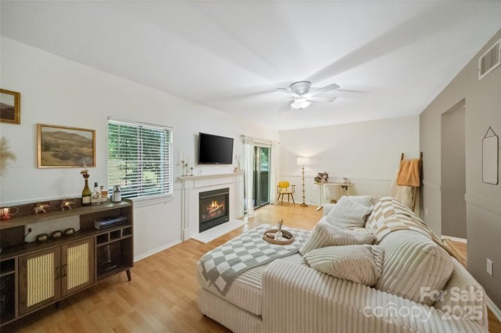 3737 Winding Creek Lane sold home in Sir Johns Hill, Charlotte, NC
