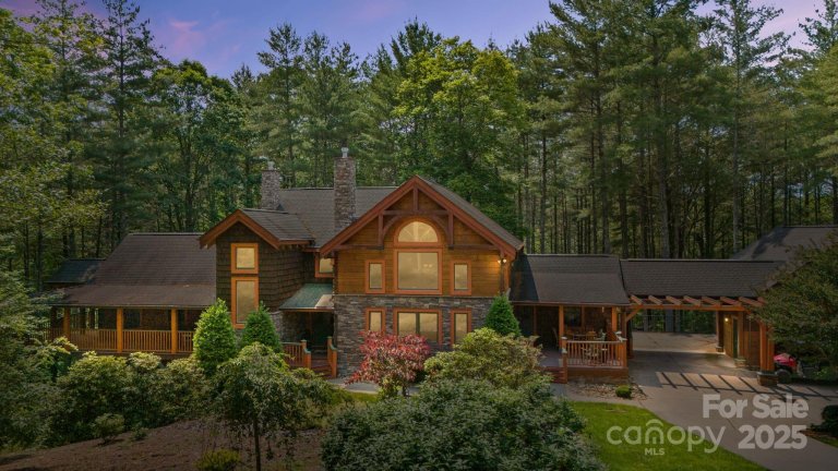 5626 Rocky Falls Lane active home in The Coves Mountain River Club, Lenoir, NC