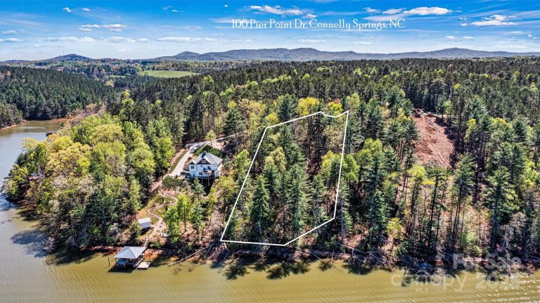106 Pier Point Drive active home in Harbor Ridge, Connelly Springs, NC