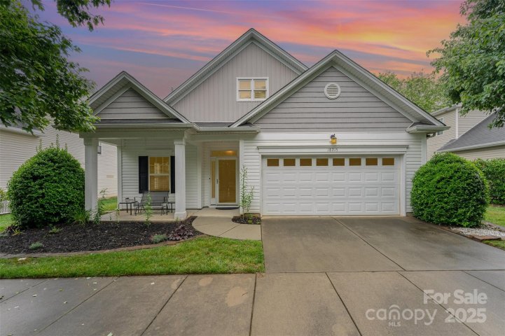 18715 Coachmans Trace sold home in Glenridge, Cornelius, NC