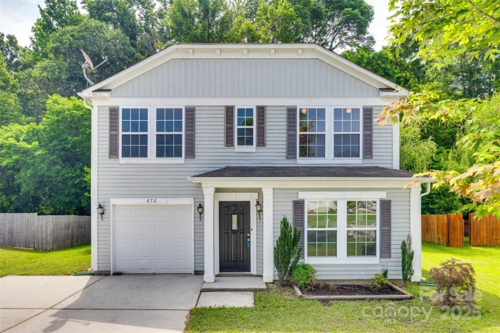 672 Carybrook Court sold home in Hunter Park, York, SC