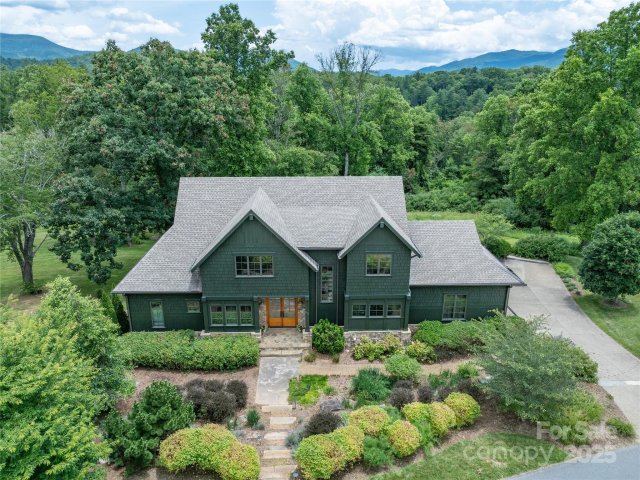 65 Wandering Oaks Way 35 sold home in Sovereign Oaks, Asheville, NC
