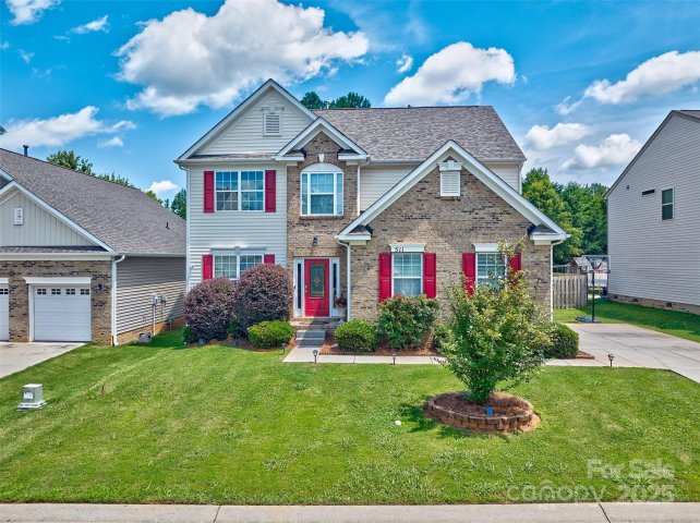 511 Rough Hewn Lane sold home in Sweetwater, Rock Hill, SC