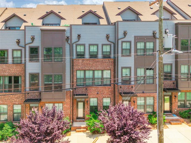 819 Anderson Street sold home in Anderson Townhomes, Charlotte, NC