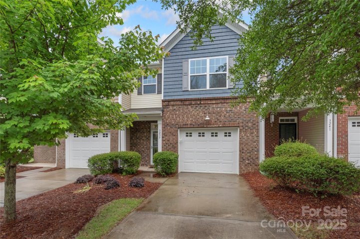 3237 Yarmouth Lane sold home in Kinmere Commons, Gastonia, NC