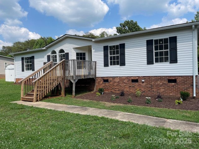 1201 Forest Ridge Road sold home in Forest Ridge, Bessemer City, NC