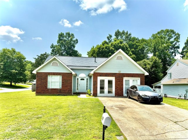 5728 Rocbridge Lane sold home in Mcgregor Downs, Charlotte, NC