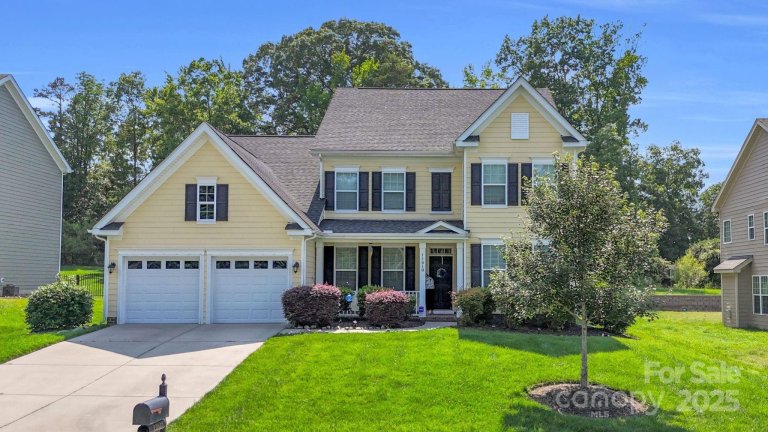 11618 Macallano Drive sold home in Peach Orchard Estates, Charlotte, NC
